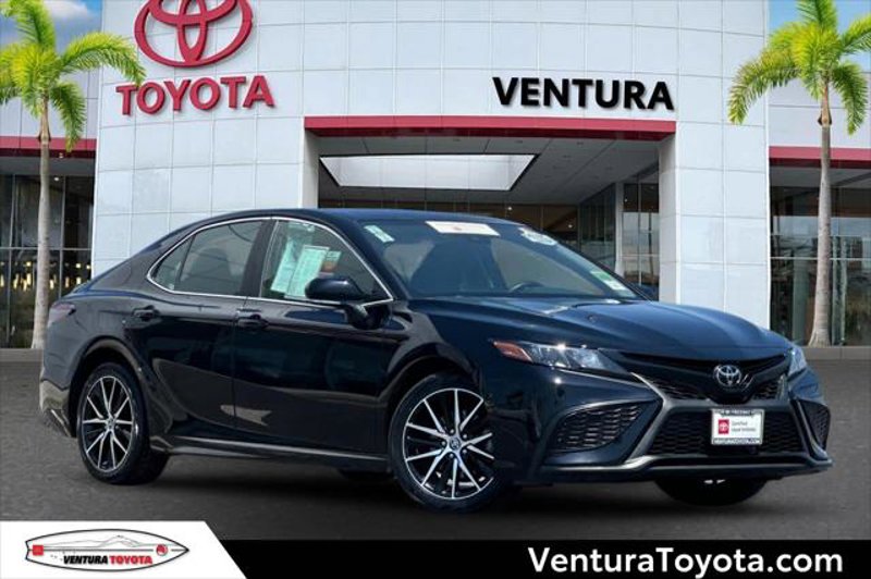 Certified 2023 Toyota Camry SE image 1