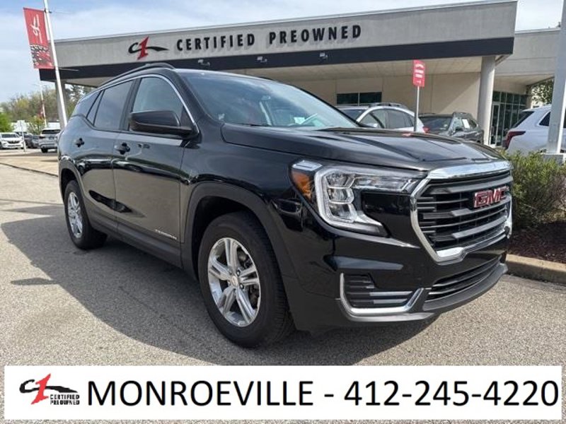 Certified 2022 GMC Terrain SLE w/ Driver Convenience Package image 1