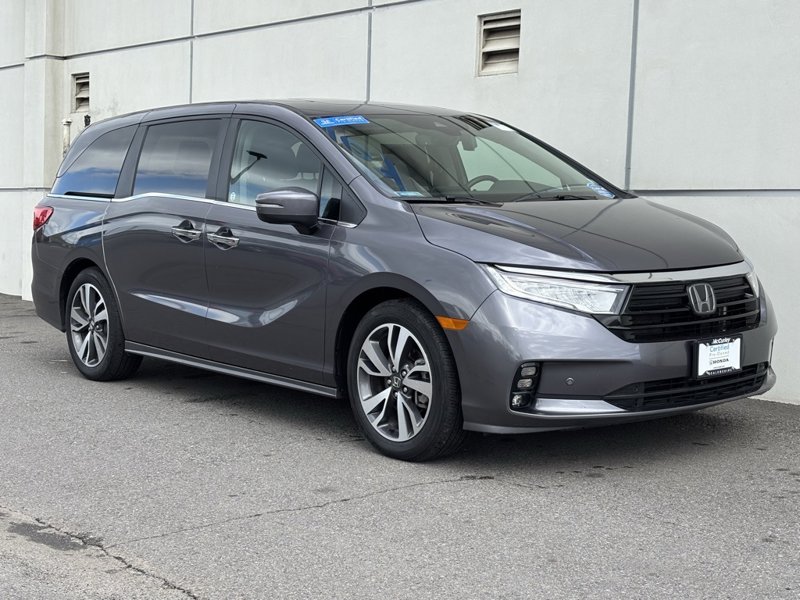 Certified 2022 Honda Odyssey Touring image 1