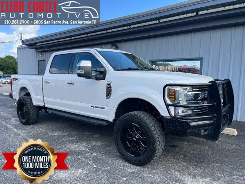 Used 2019 Ford F250 Lariat w/ Chrome Package image 1
