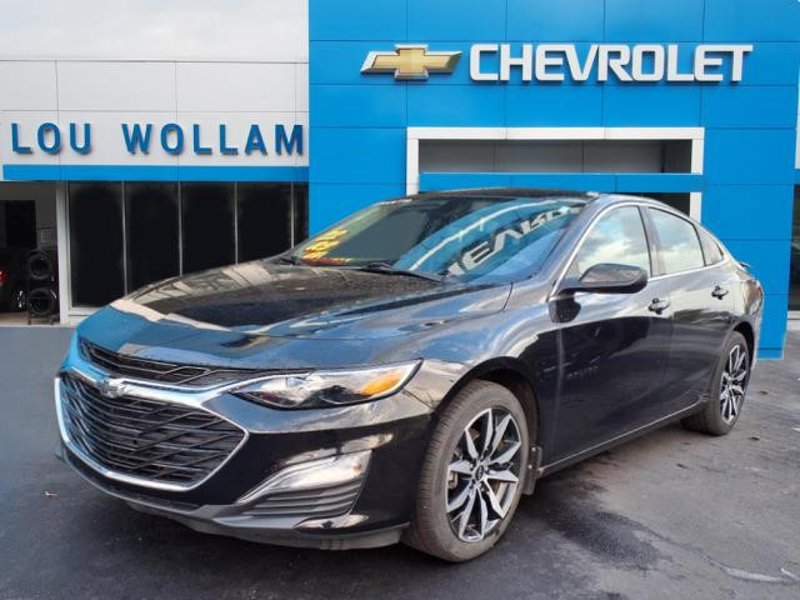 Certified 2022 Chevrolet Malibu RS w/ LPO, Floor Liner Package image 1
