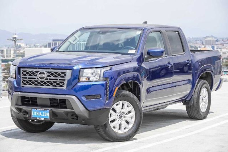 Certified 2023 Nissan Frontier SV image 1