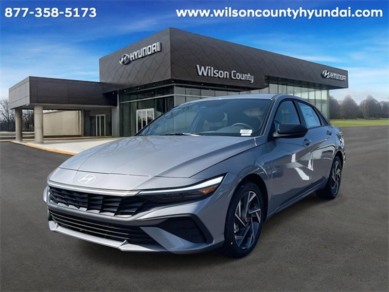 Certified 2025 Hyundai Elantra Sport image 1