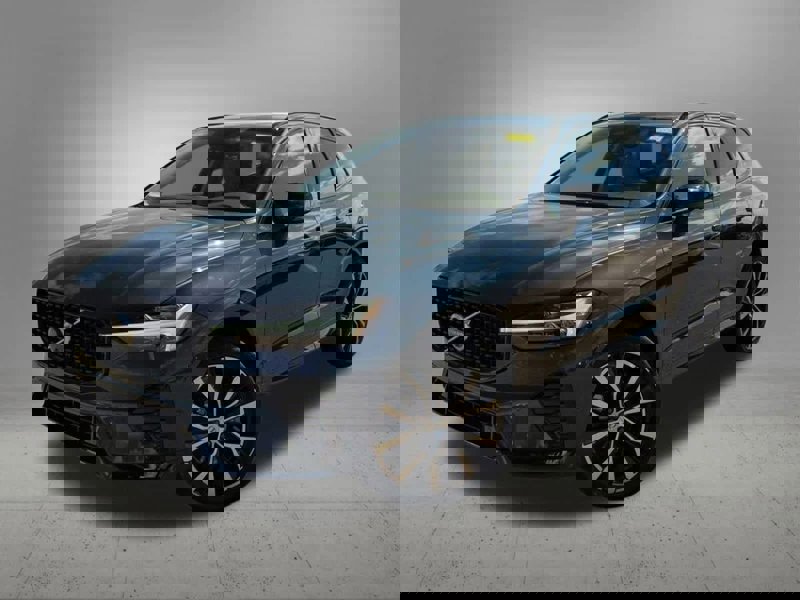 Certified 2025 Volvo XC60 B5 Plus w/ Protection Package Premier image 1