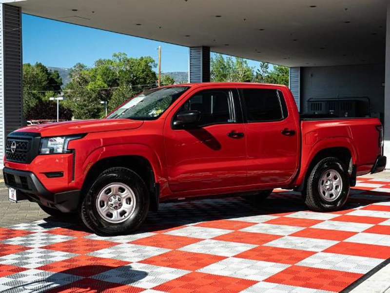 Certified 2024 Nissan Frontier S w/ Technology Package image 1