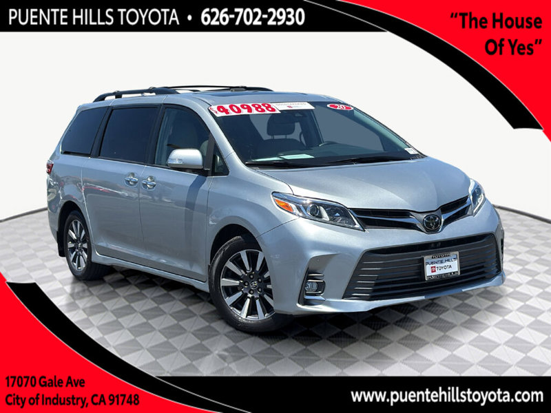 Certified 2020 Toyota Sienna Limited Premium image 1