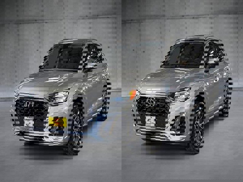 Certified 2025 Audi Q5 2.0T Premium image 1