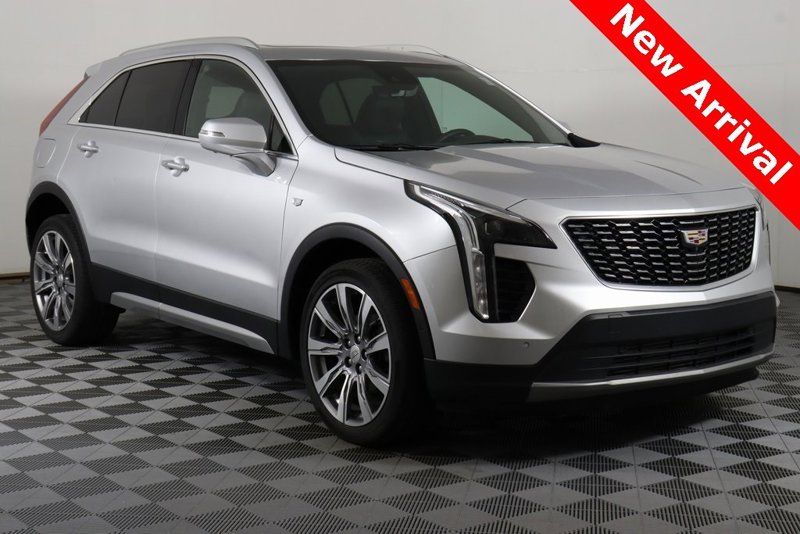 Certified 2022 Cadillac XT4 Premium Luxury w/ Enhanced Visibility Package image 1