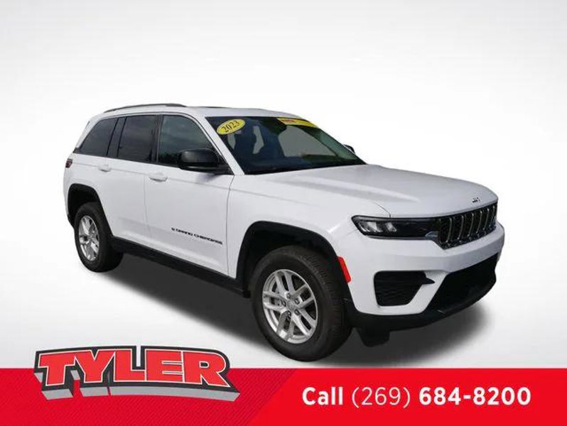 Certified 2023 Jeep Grand Cherokee Laredo X w/ Luxury Tech Group I image 1