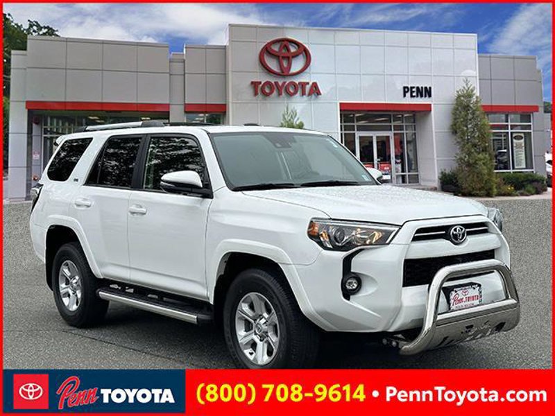 Certified 2022 Toyota 4Runner SR5 Premium image 1